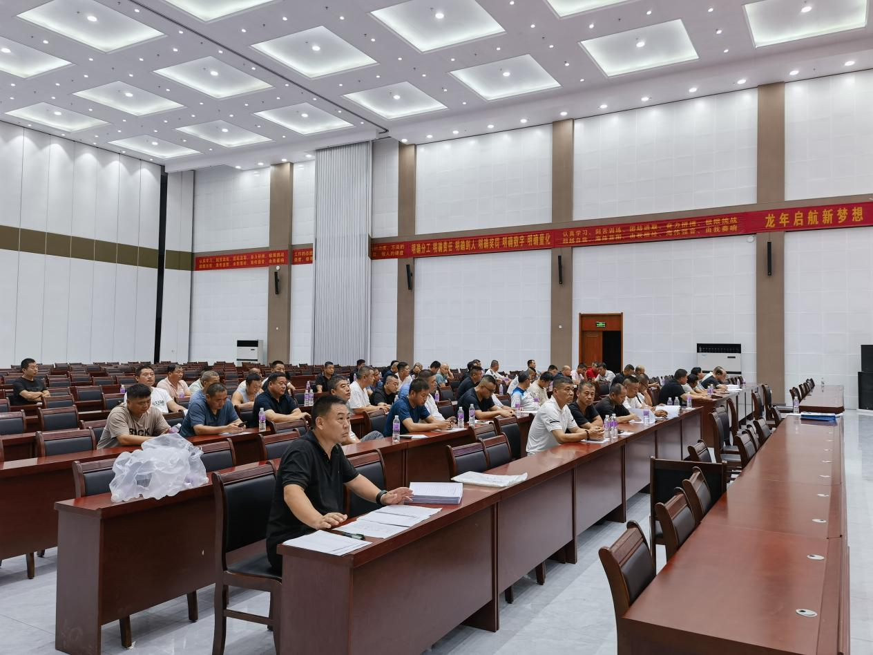 強(qiáng)化營(yíng)運(yùn)駕駛員技能與安全意識(shí) ——河北啟林專項(xiàng)培訓(xùn)圓滿